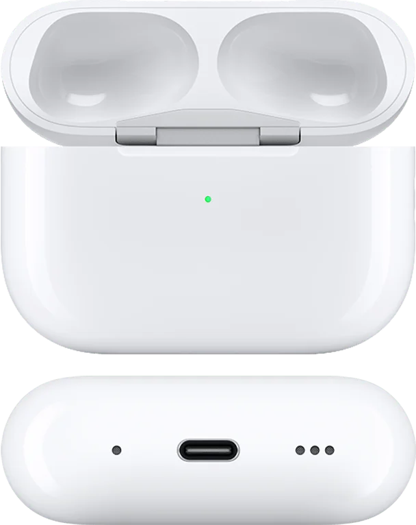 AirPods Pro 2のMagSafe充電ケース（USB-C）の正面と底面のUSB-C端子を写したApple公式の製品画像